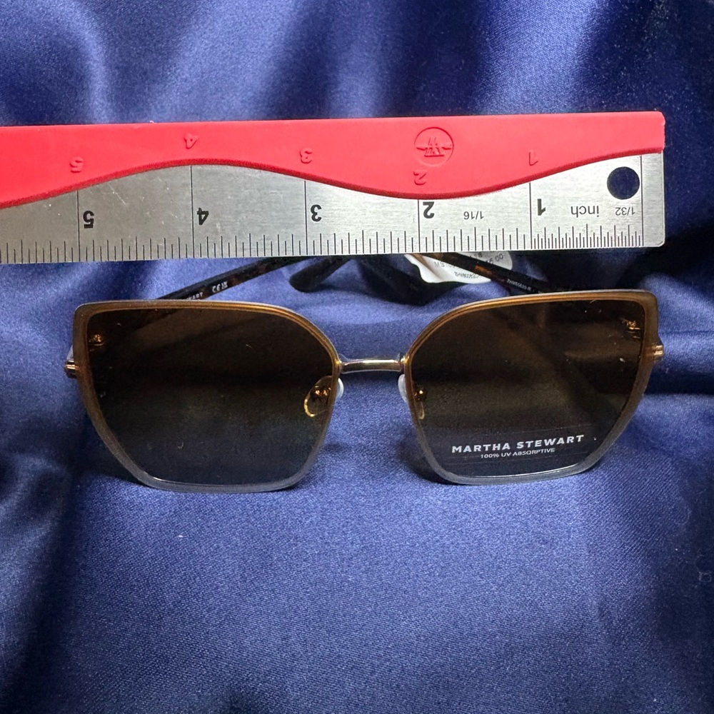 🌞Martha Stewart Sunglasses Tortoise Shell Black Amber NWT - Picture 8 of 9